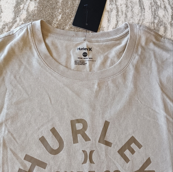 Hurley Herren Ananas Peek A Boo T Shirt Blau / Braun